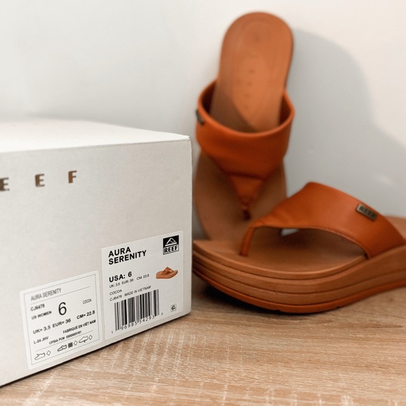 Reef Leather Sandals - Picture 3 of 4